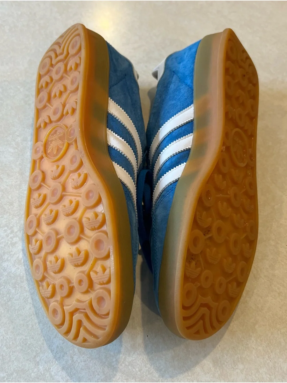 Adidas Gazelle Indoor Blue Bird Cloud White, Size 10.5 Used
